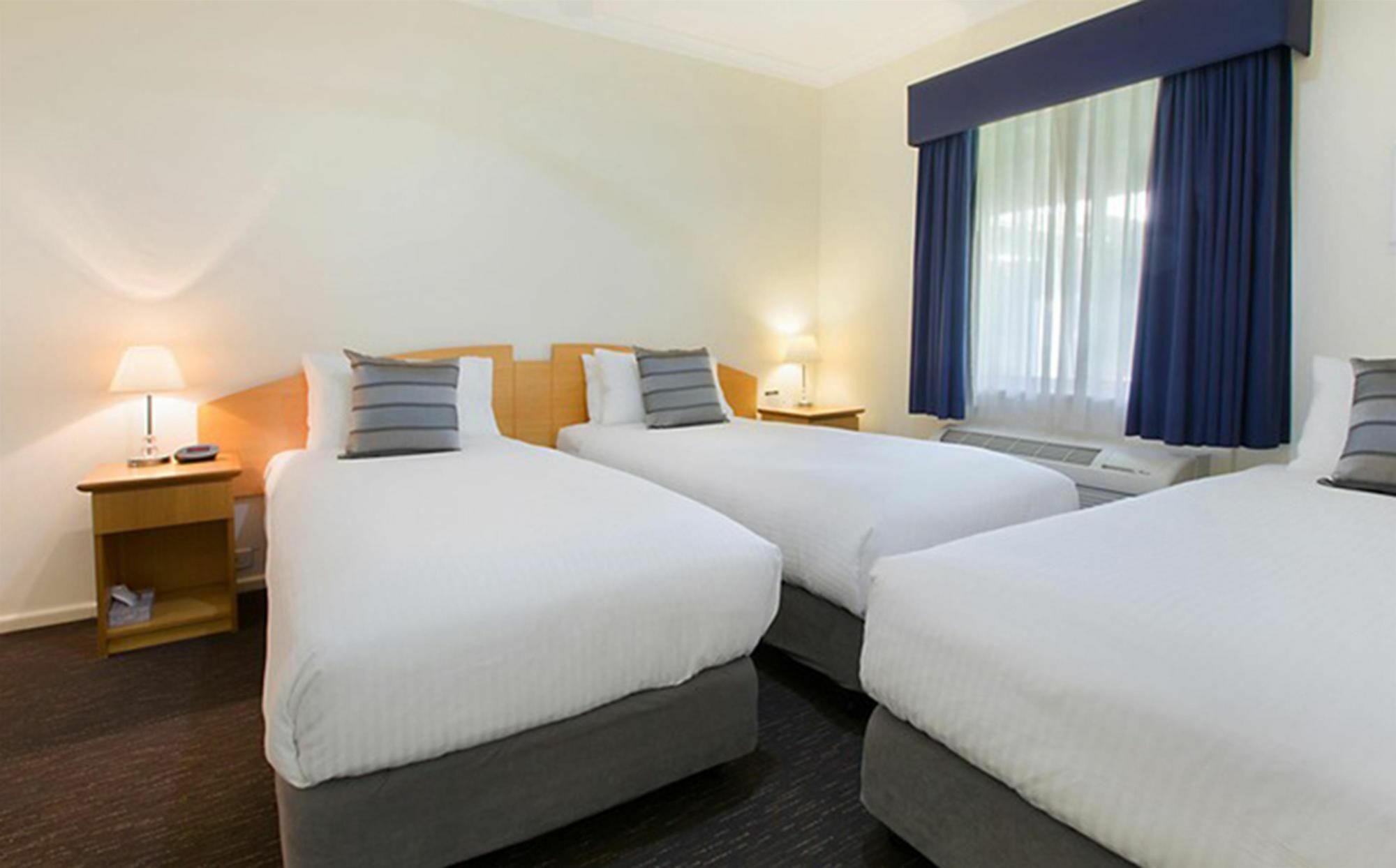 Karratha Central Apartments Luaran gambar