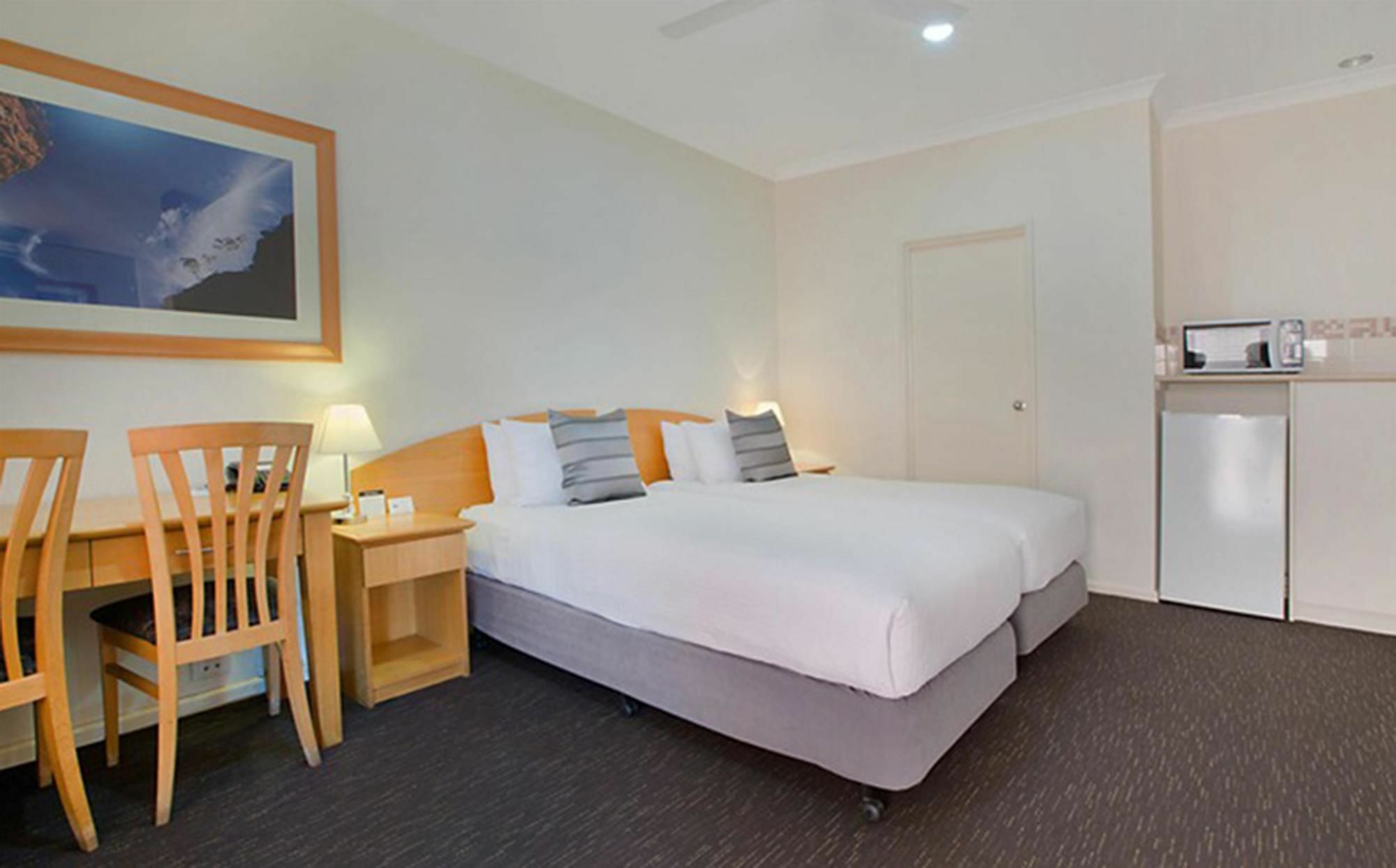 Karratha Central Apartments Luaran gambar