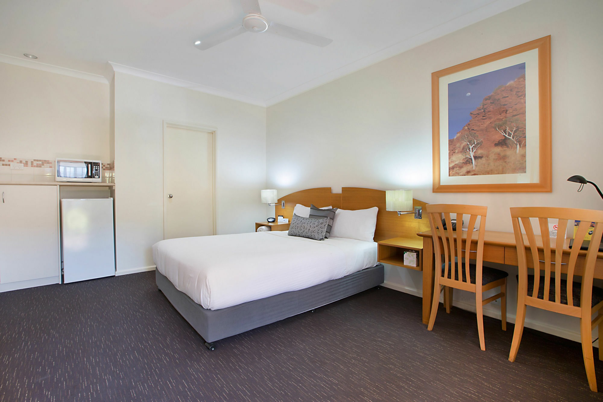 Karratha Central Apartments Luaran gambar