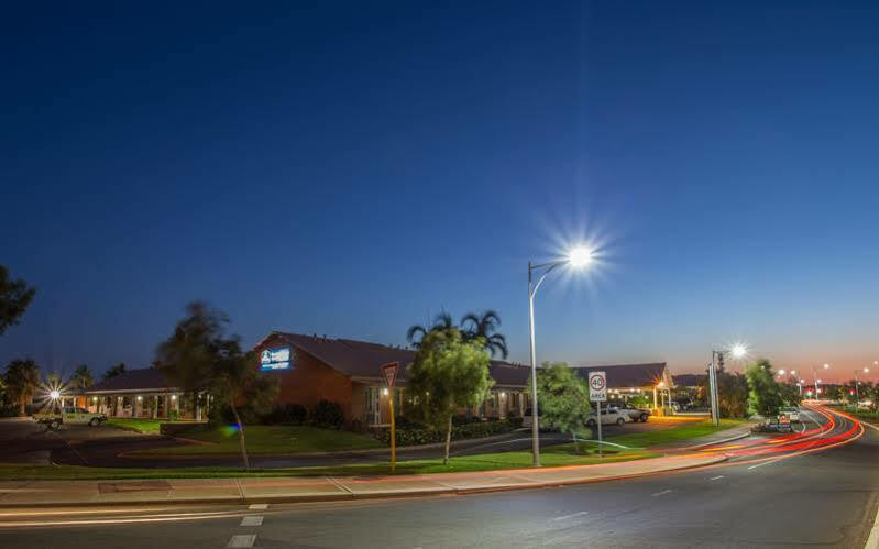 Karratha Central Apartments Luaran gambar