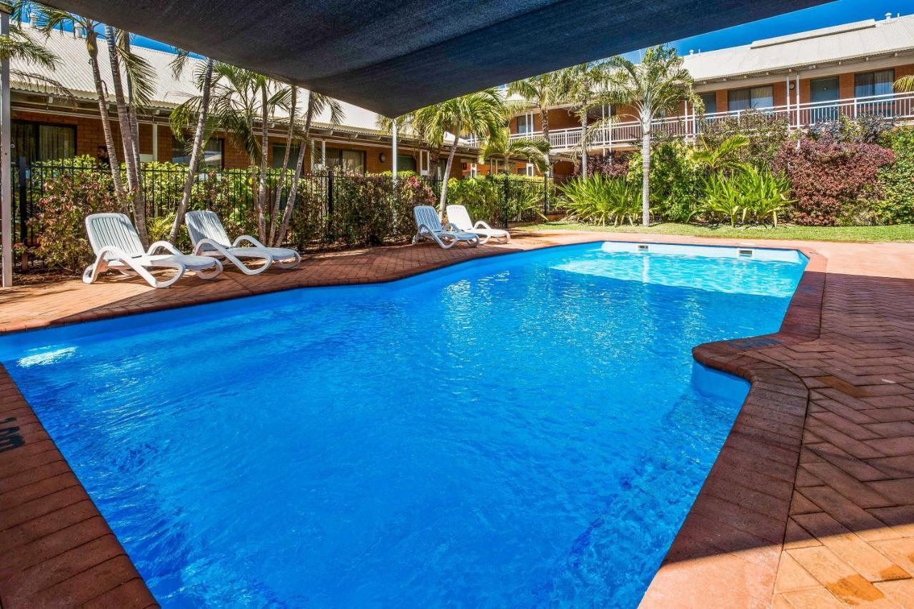 Karratha Central Apartments Luaran gambar